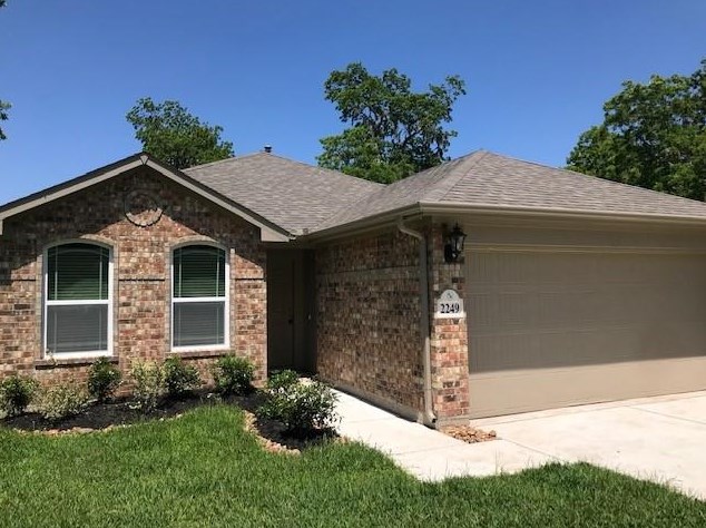 2249 Ridgewood Dr, West Columbia, TX 77486