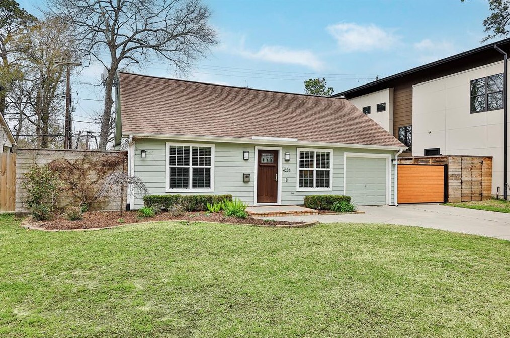 4235 Apollo St, Houston, TX 77018
