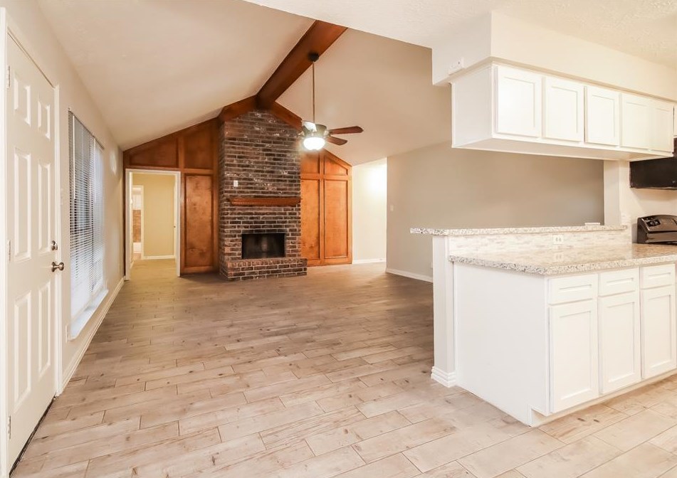 8118 Amurwood Dr, Tomball, TX 77375