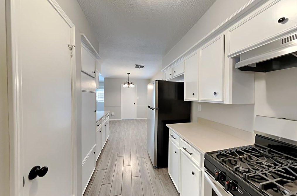 22135 Fork Dr, Katy TX  77450-3412 exterior