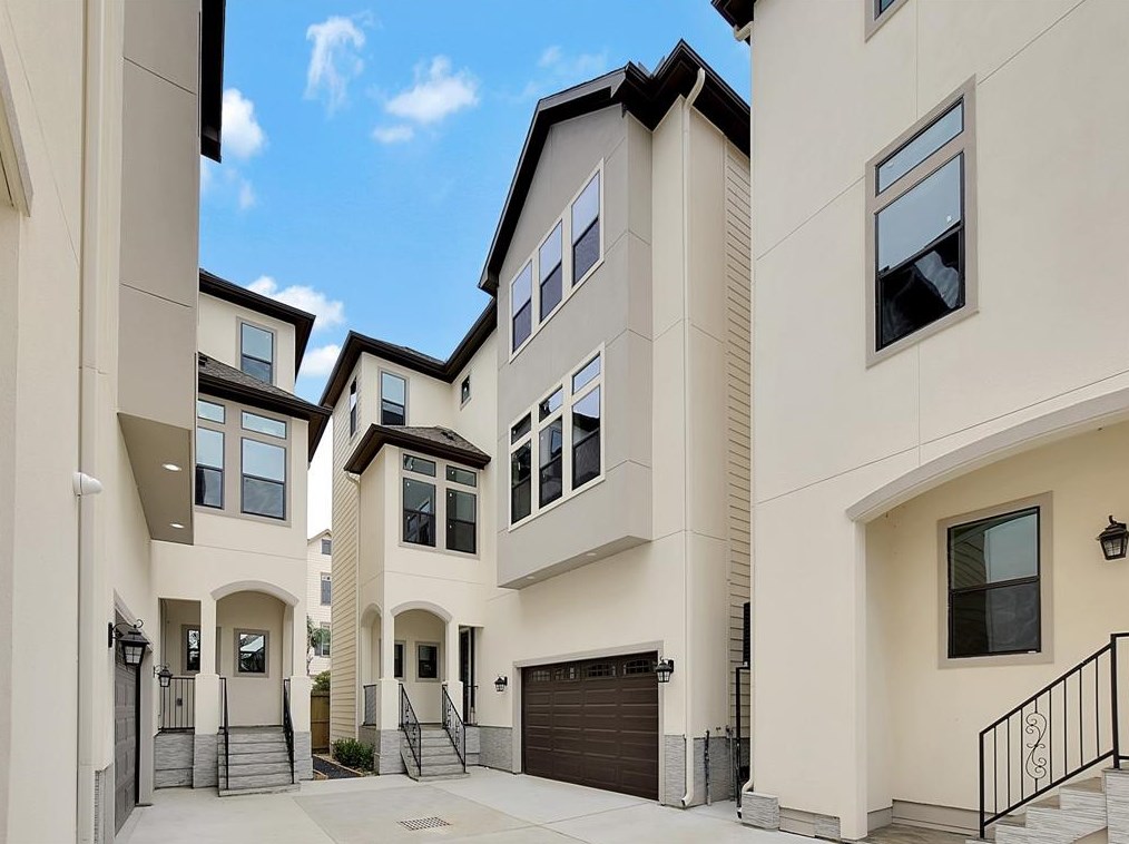 1620 W 24th St #c, Houston, TX 77008