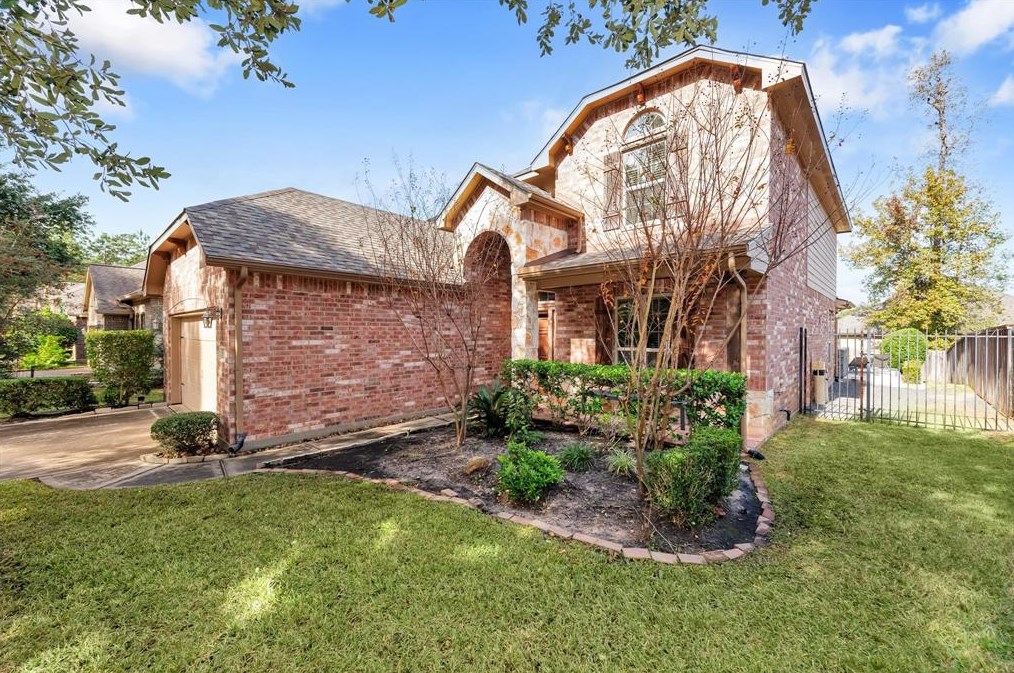 127 N Greenprint Cir, Tomball, TX 77375