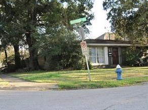 6901 Burgess St, Houston, TX 77021-2011