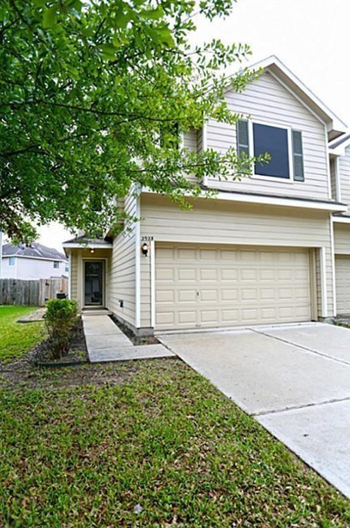 2923 Loganberry Park Ln, Houston, TX 77014