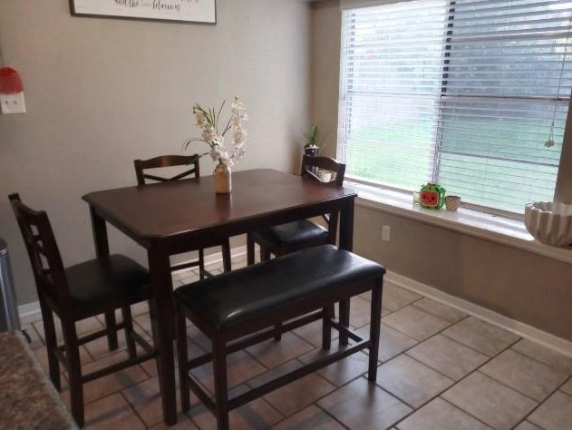 7230 Winding Trce Dr, Houston TX  77086-1854 exterior