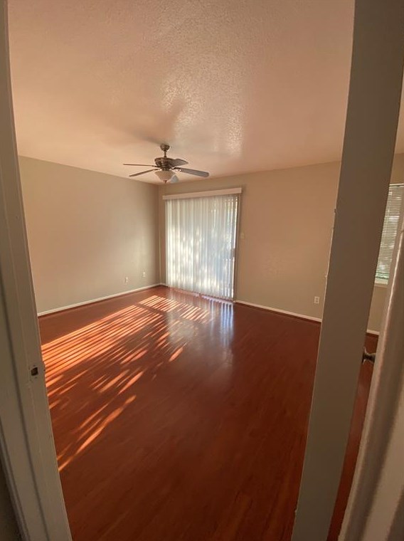 3901 Woodchase Dr, Houston TX  77042-5802 exterior
