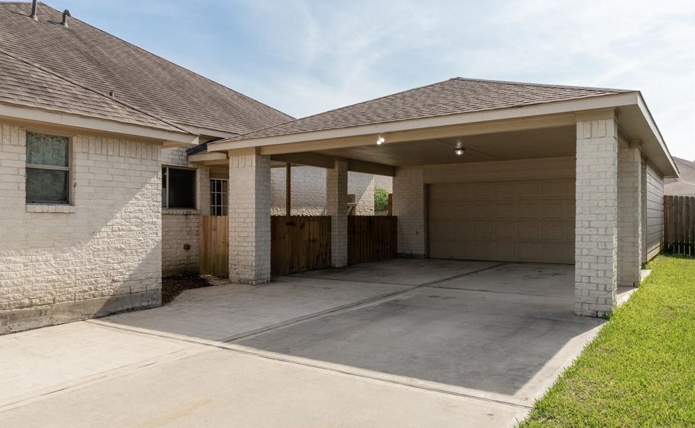 2310 Pasqua Trail, League City, TX 77573