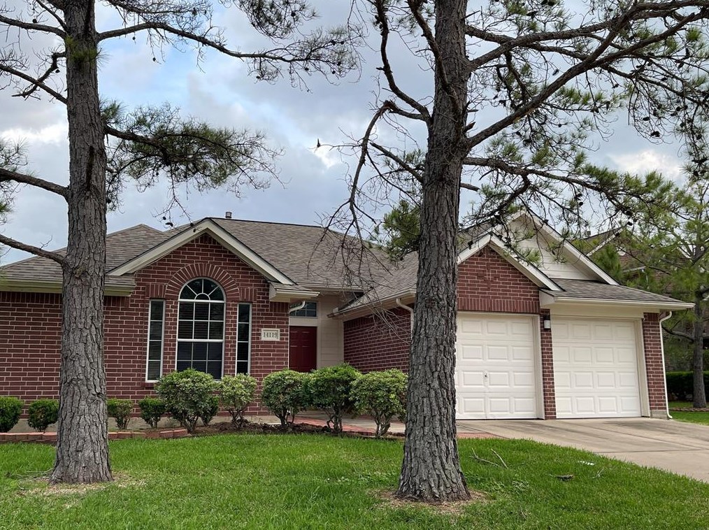 14119 Becket Woods Ln, Sugar Land, TX 77498