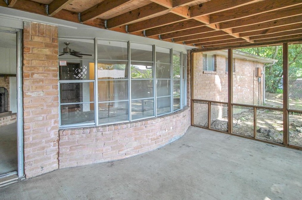 10862 Radford Ln, Houston TX  77099-4723 exterior