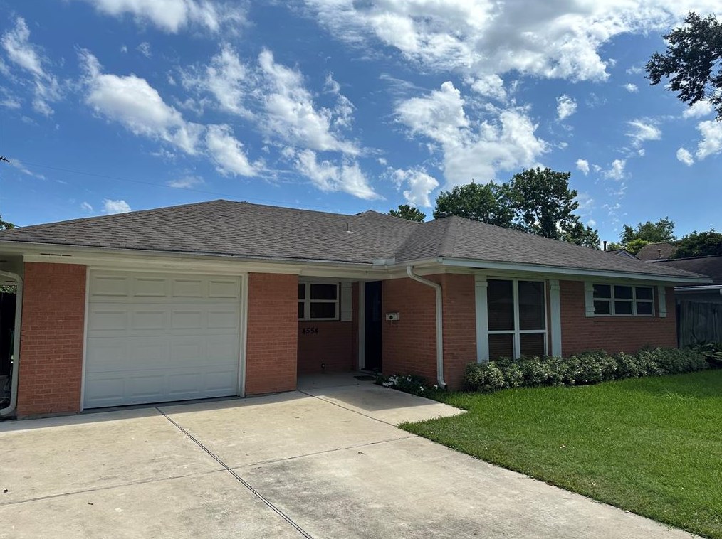 4554 Benning Dr, Houston, TX 77035