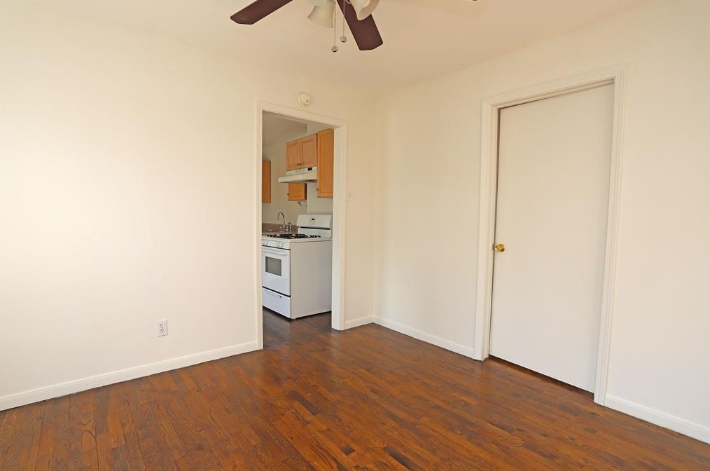 701 1/2 Highland St #1, Houston, TX 77009