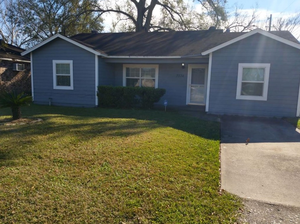 7534 S Hall St, Houston, TX 77028