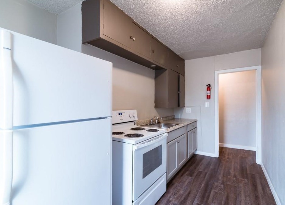 5327 Bell St #6, Houston, TX 77023