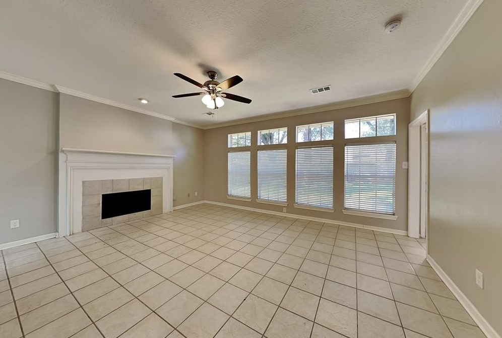 7711 Thorncreek Way, Houston, TX 77095