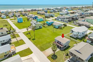 4134 Fort Bend Dr, Galveston, TX 77554 - Photo 4