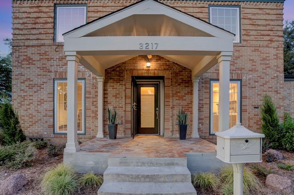 3217 Parkwood Dr, Houston, TX 77021