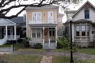 1209 Sealy St, Galveston, TX 77550 - Photo 38