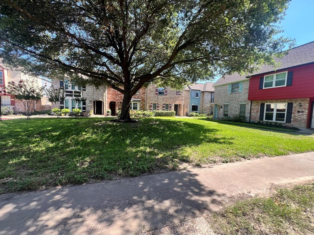 11002 Hammerly Blvd #40, Houston, TX 77043