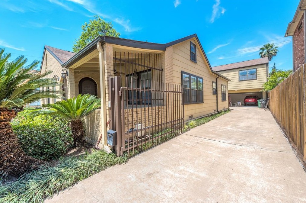 1646 Colquitt, Houston, TX 77006