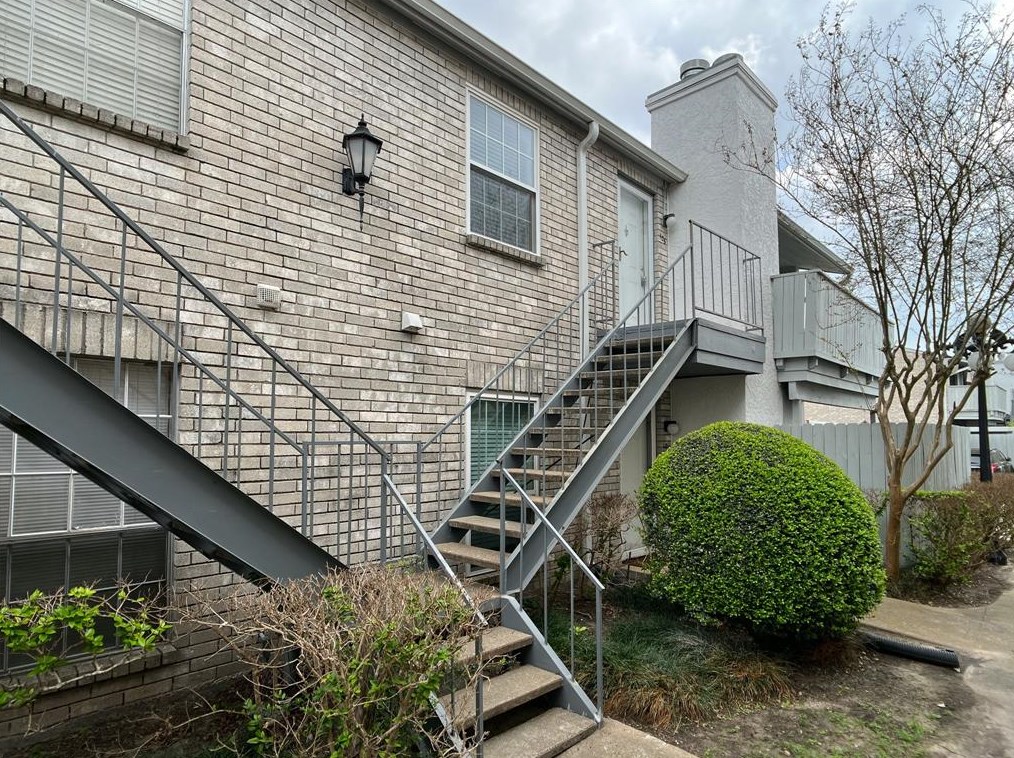 8787 Brae Acres Rd #106, Houston, TX 77074