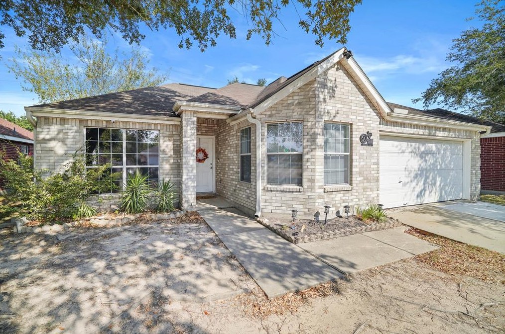 15630 Donnet Ln, Houston, TX 77032