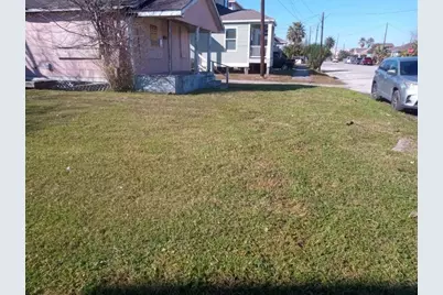 1315 52nd Street, Galveston, TX 77551 - Photo 4