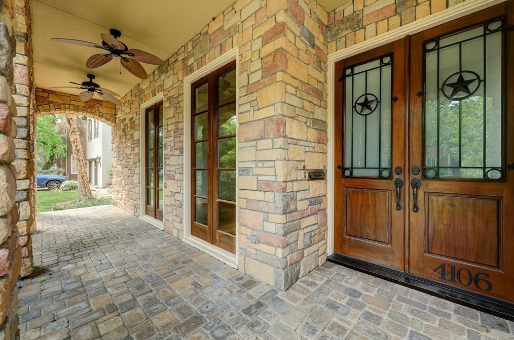 4106 Rice Blvd, Houston TX  77005-2744 exterior