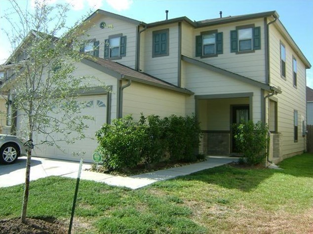 2639 Skyview Knoll Ct, Houston, TX 77047-6837