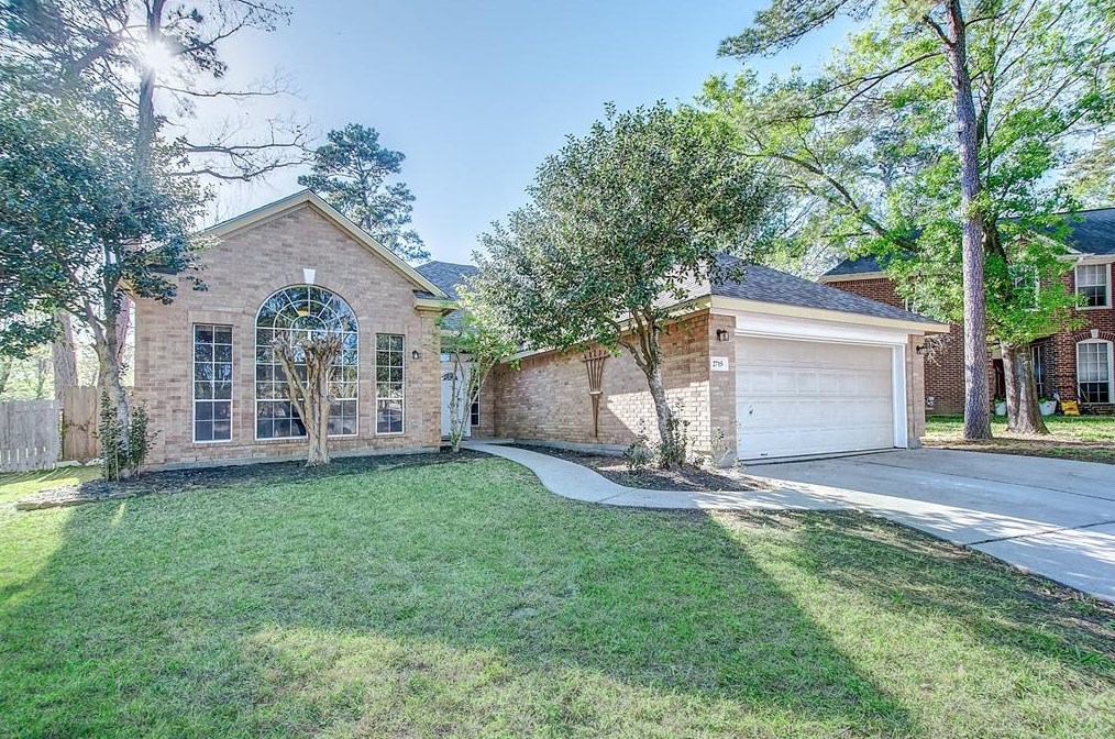 2715 Dovewood Ln, Spring, TX 77373-7762