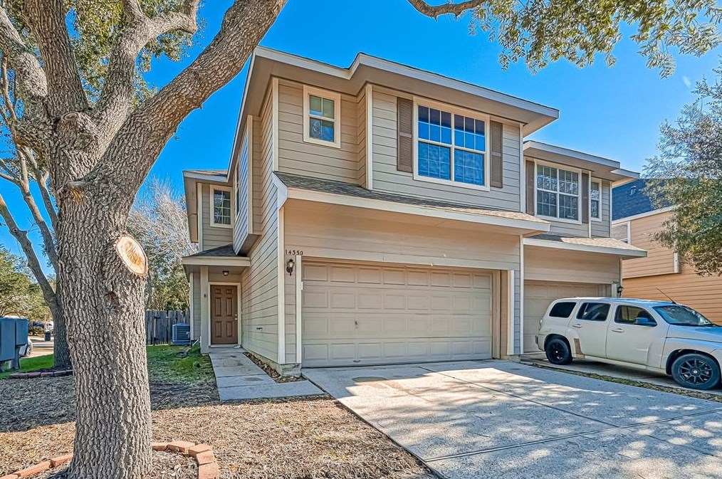 14350 Larkhall Ln, Houston, TX 77014