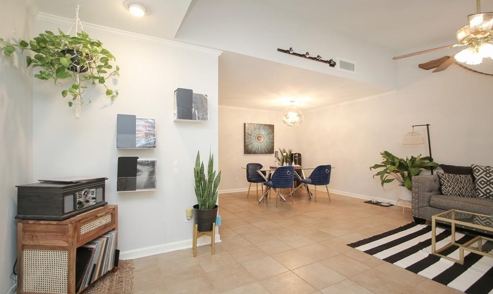 5000 Milwee St, Houston, TX 77092-6683