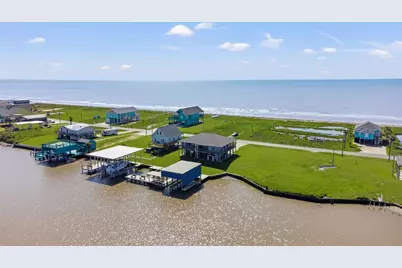 651 County Road 230, Sargent, TX 77414 - Photo 8