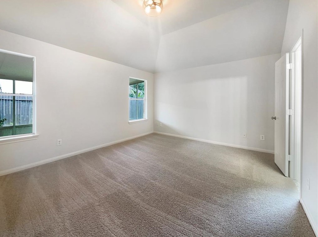 8303 Kingsbridge Meadow Dr, Houston TX  77083-7343 exterior