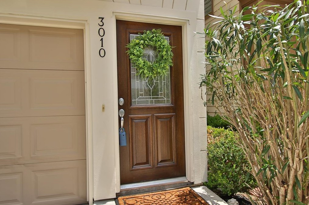 3010 Clearview Cir, Houston, TX 77025-5916