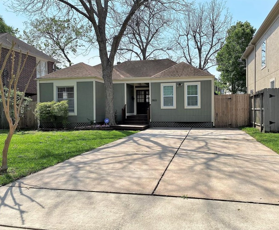 3821 Coleridge St, Houston, TX 77005