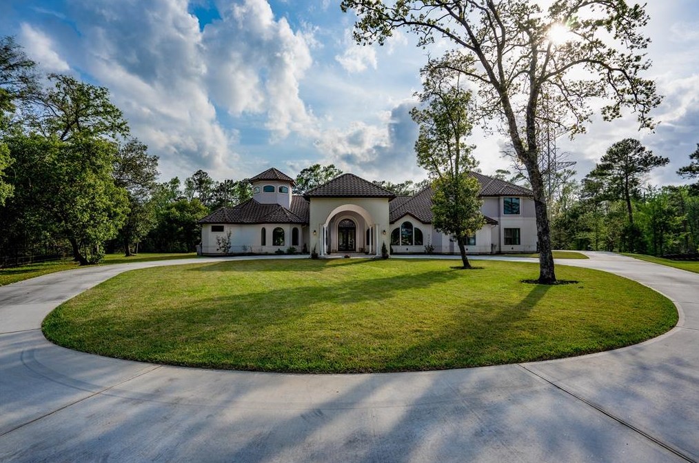 4639 Silver Jade Dr, Spring, TX 77386-3529