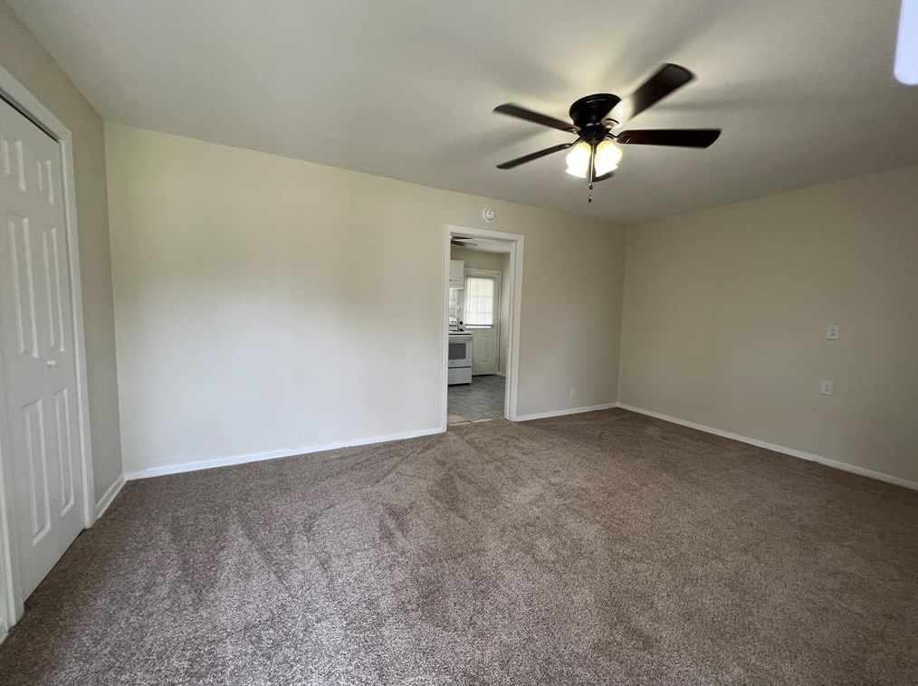 1244 San Felipe St, Angleton, TX 77515