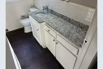 2113 3rd Avenue N, Texas City, TX 77590 - Photo 12