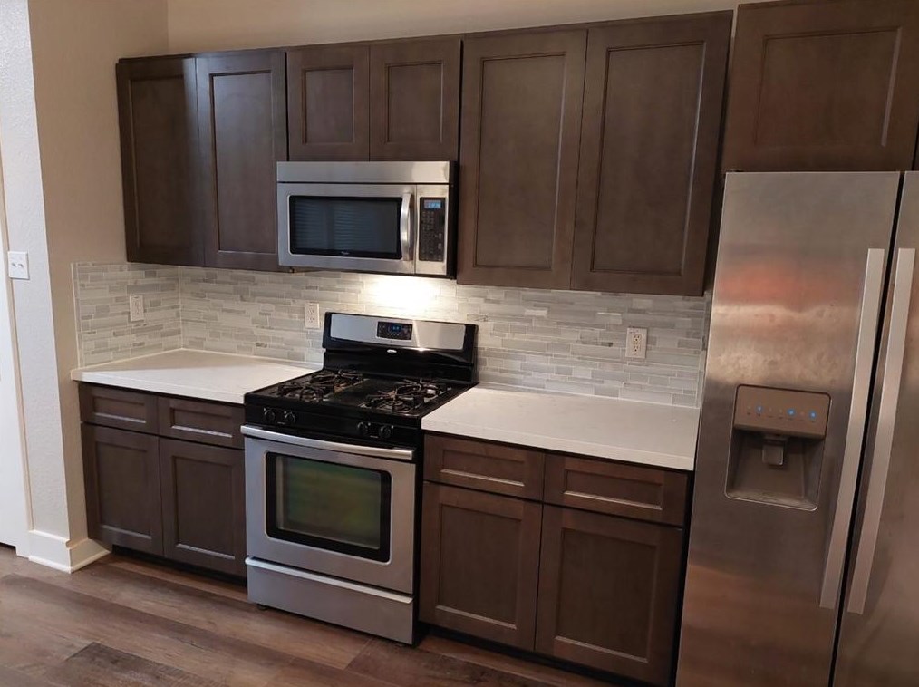 1300 Pinto Pass, Alvin, TX 77511