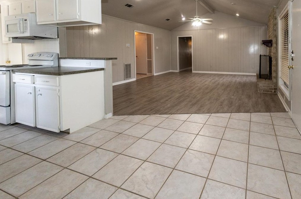 7103 Stoney River Dr, Spring TX  77379-4787 exterior