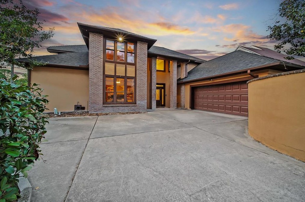 18702 Walden Forest Dr, Humble, TX 77346