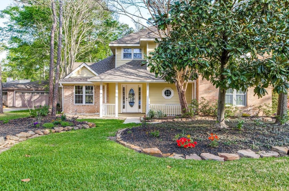 39 Cornerbrook Pl, Spring TX  77381-3164 exterior