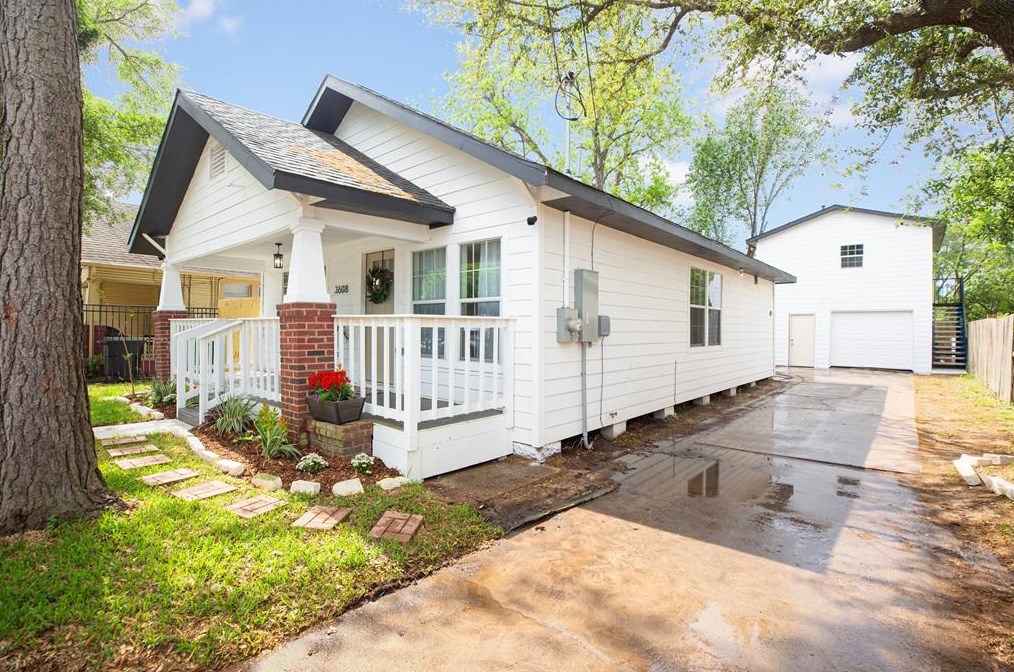 3608 Mcilhenny St, Houston, TX 77004