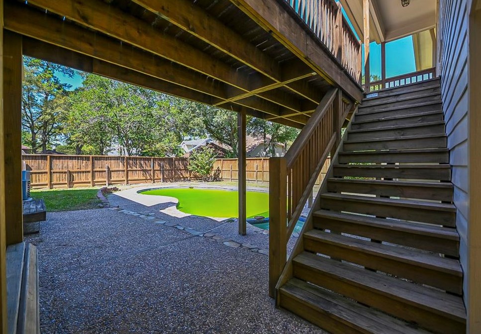 10602 Laneview Dr, Houston TX  77070-2938 exterior