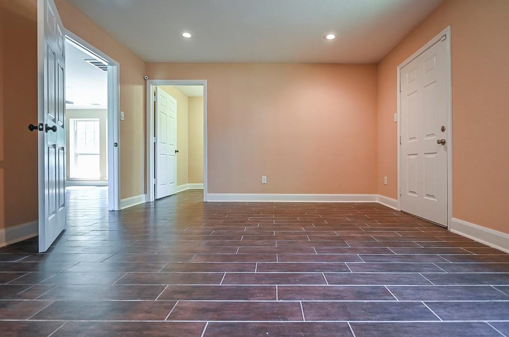 10602 Laneview Dr, Houston TX  77070-2938 exterior