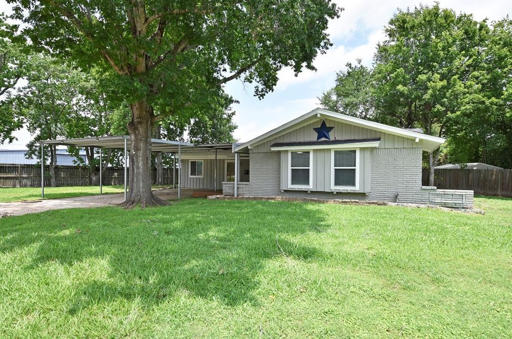 1001 Lindsey Dr, Richmond, TX 77471