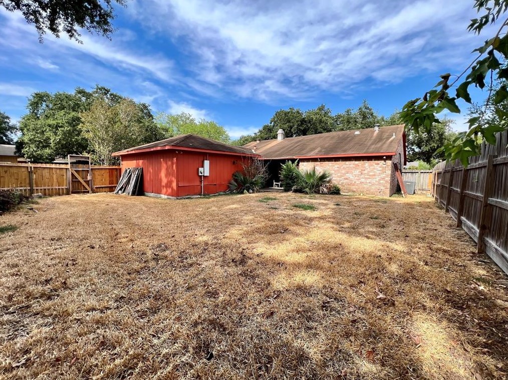 10527 Tenneco Dr, Houston, TX 77099-2945
