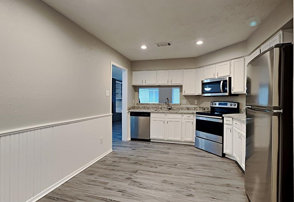 4718 Lost Lake Ln, Spring TX  77388-3837 exterior