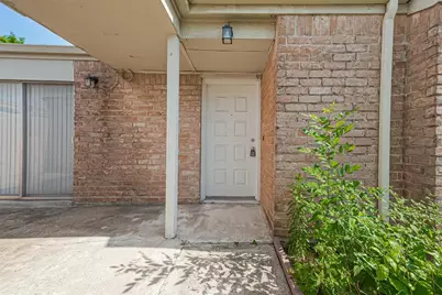 13207 Robinglen Drive, Houston, TX 77083 - Photo 8