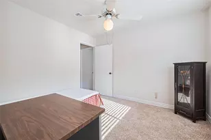 13207 Robinglen Dr, Houston, TX 77083 - Photo 32